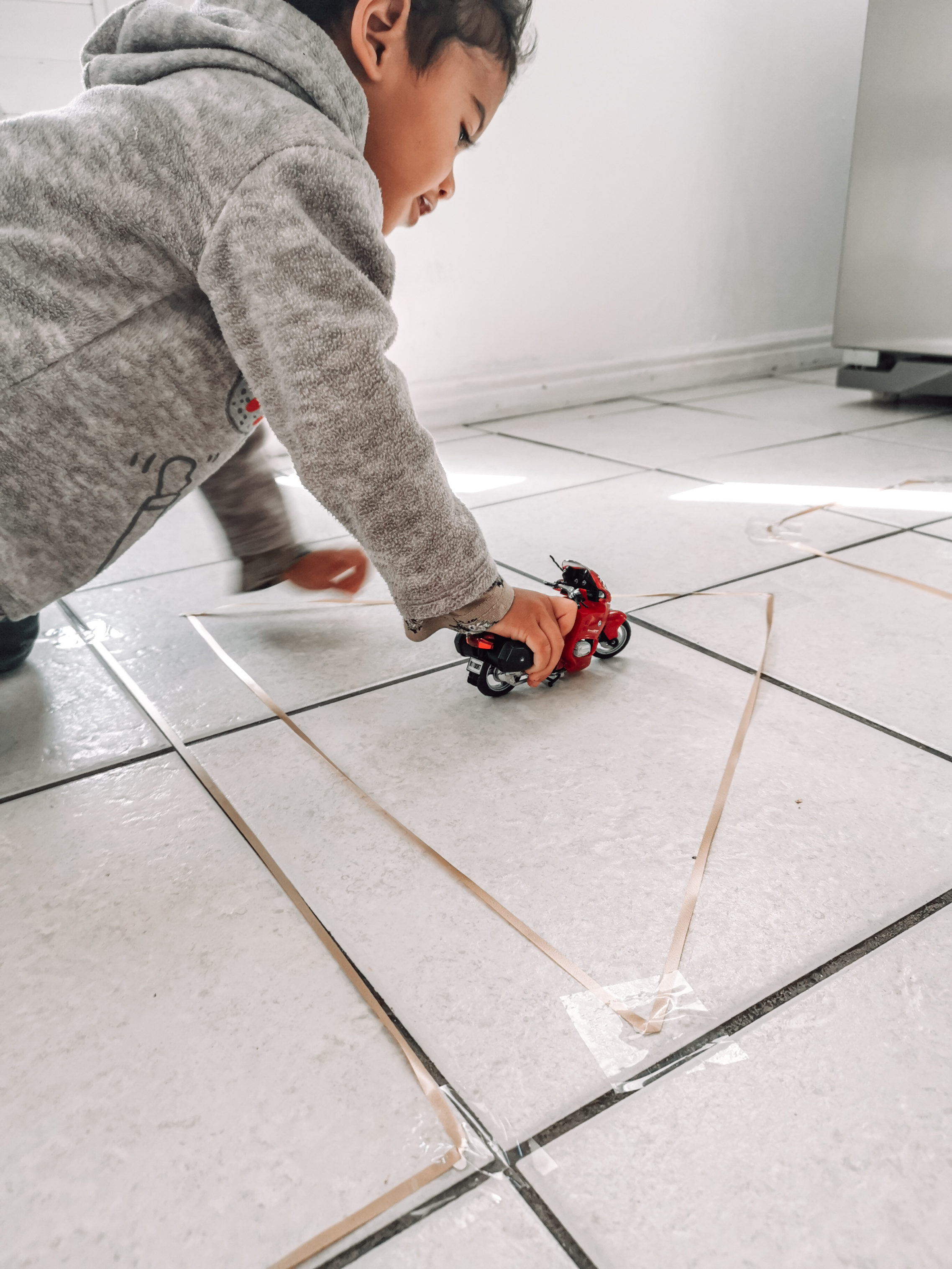 Indoor play ideas for toddlers 